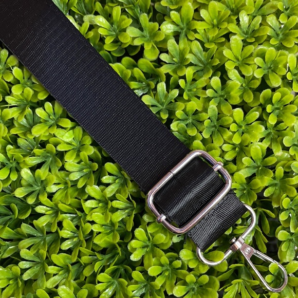 Black Crossbody Strap, Replacement Handbag Strap, Guitar Strap, Adjustable - Picture 1 of 10